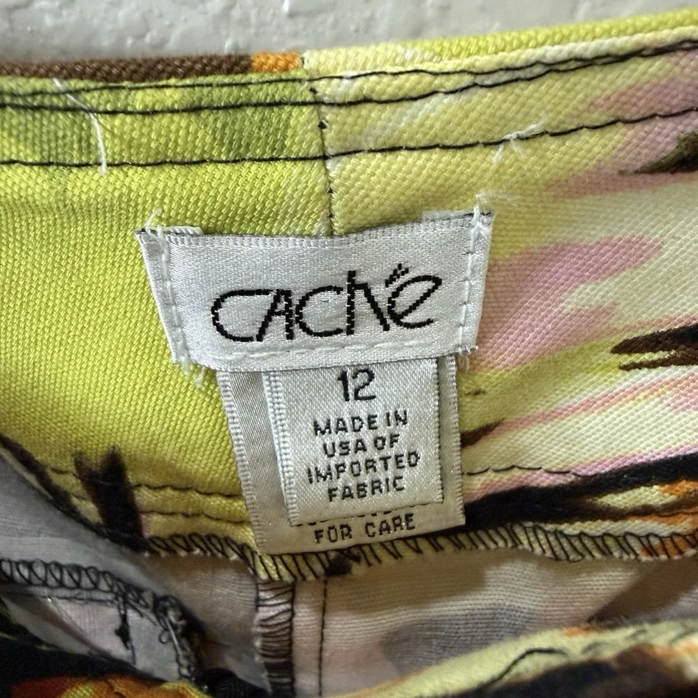 Caché vintage 90s